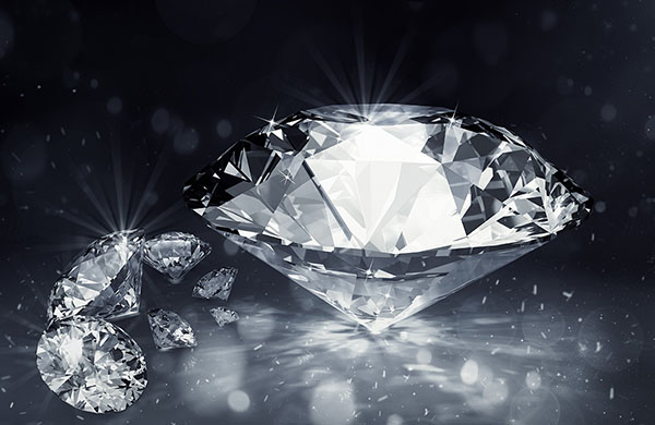 高价买的钻石回收却不值钱？看完这些让你明白