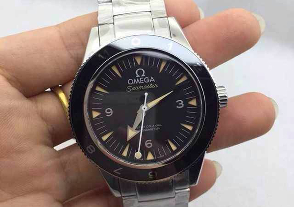 揭开欧米茄007限量版手表回收价格持续上涨的秘密