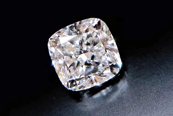一克拉钻石回收是否值钱？ 哪种品质的钻石最好卖？