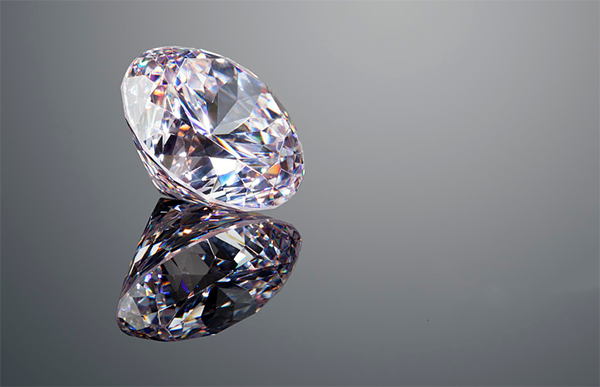 钻石回收存在两极分化？碎钻和单钻价值“天壤之别”