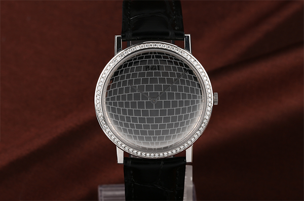 精致细腻的伯爵G0A29165旧手表回收能过保值及格线吗？