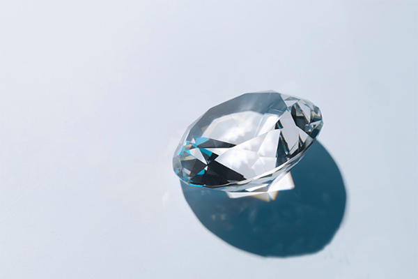 钻石回收价格怎么算的？哪个因素更为重要？