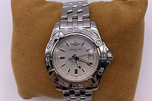 全新的手表专卖店会回收吗 二手价格在几折