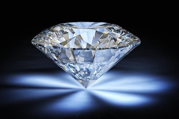 钻石回收的店铺应该怎么判断正规性