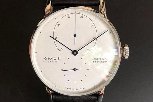 nomos手表属于啥档次 认识它的人多吗