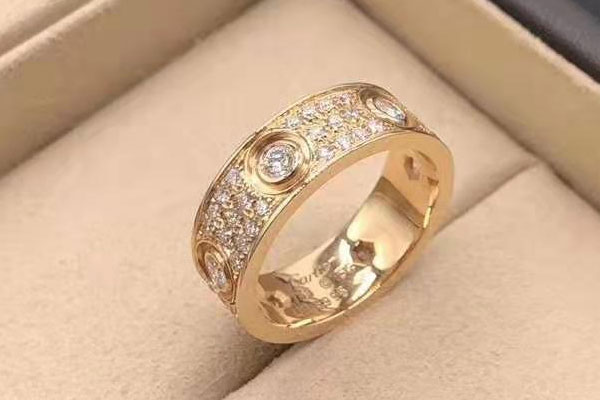 卡地亚哪款戒指最值得购买 看看你最喜欢哪款