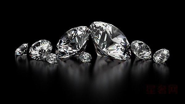 想知道哪里回收钻石价格高？看完这你保准说声好