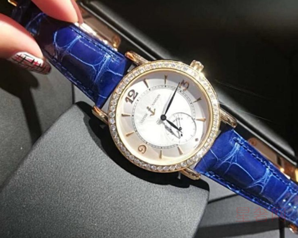 回收二手表雅典：奢华的外表优惠的价格，你不心动？
