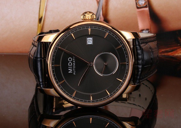 豪华品牌在回收二手表店很常见 美度手表偏爱不锈钢材质