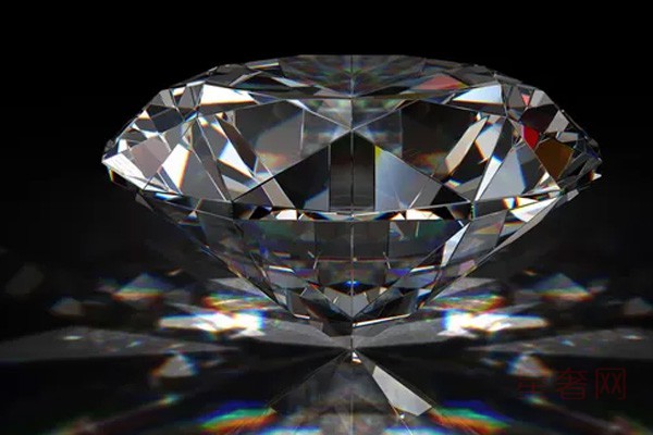 两颗同等级GIA证书的钻石，为什么回收价格却不同？