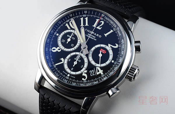 同款萧邦赛车系列旧手表回收有差别？竟是材质的作用