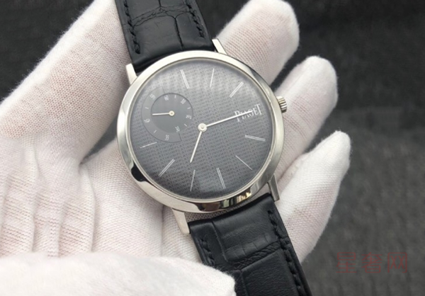 伯爵G0A34120名牌手表回收折价高，超薄技术也不顶用
