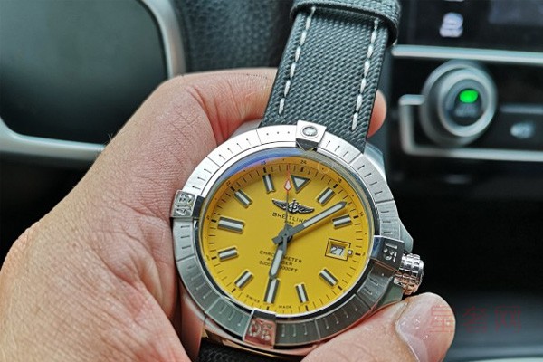 回收百年灵复仇者A17319101I1X1手表能否更保值与佩戴感有关