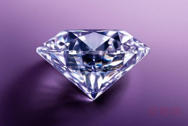 优雅高贵的钻石图片
