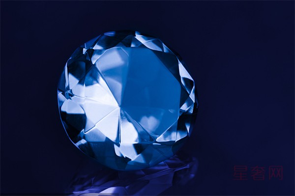 二手蓝色钻石展示图