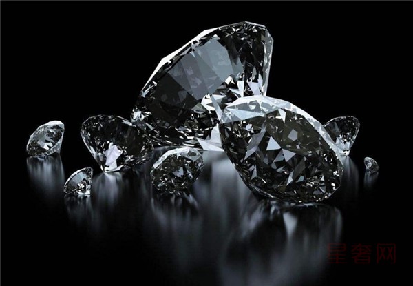 二手钻石回收根据哪些条件估算回收价格