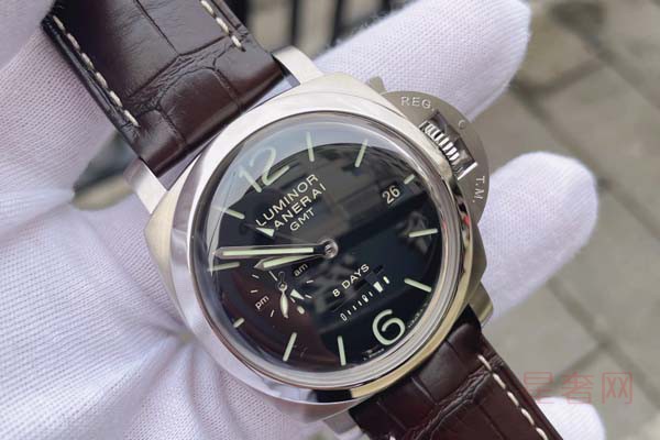 九成新的沛纳海二手手表卖哪里值钱