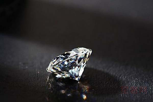 18k金钻石回收价格查询为何不如铂金钻石