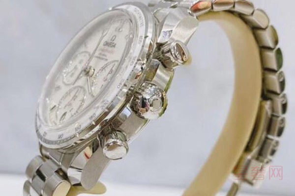 售价5万女士欧米茄手表回收值多少钱 价格较平均