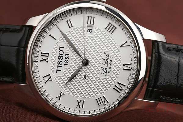 回收手表天梭手表价格查询可通过哪些方式