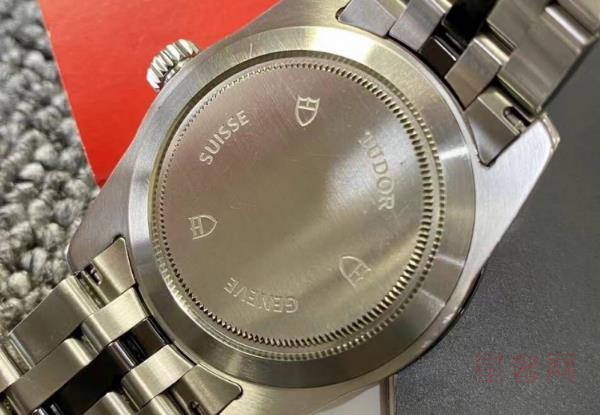 旧手表回收能值多少钱 光看表盘能定价吗