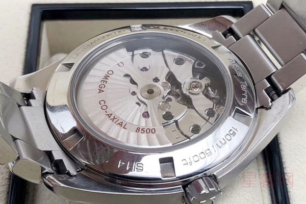 16年前欧米茄蝶飞手表回收价成色至关重要