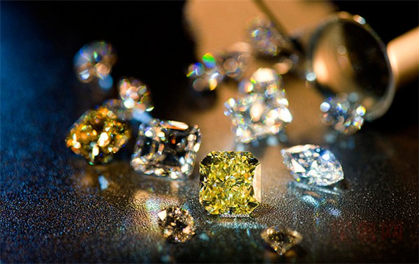 金伯利钻石回收价格查询是在几折呢