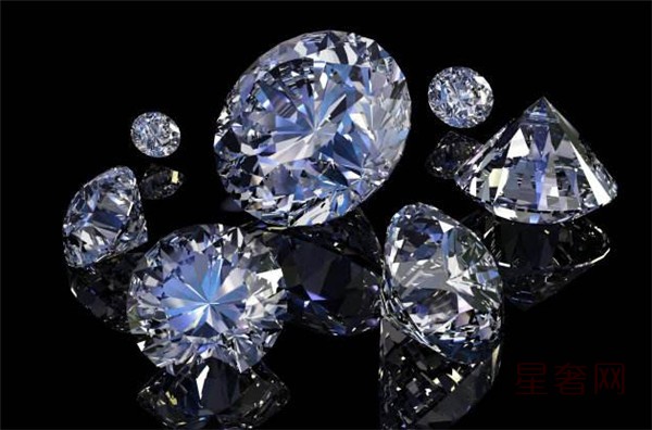 售价一万块钱钻石回收能卖多少价格